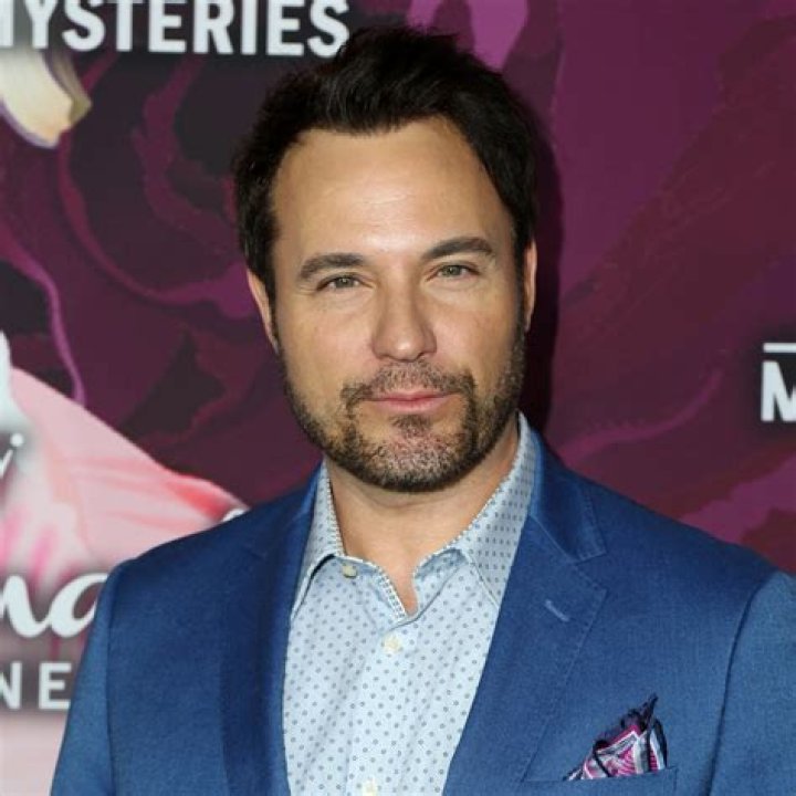 David Haydn-Jones Height, Weight, Net Worth, Age, Birthday, Wikipedia, Who, Instagram, Biography