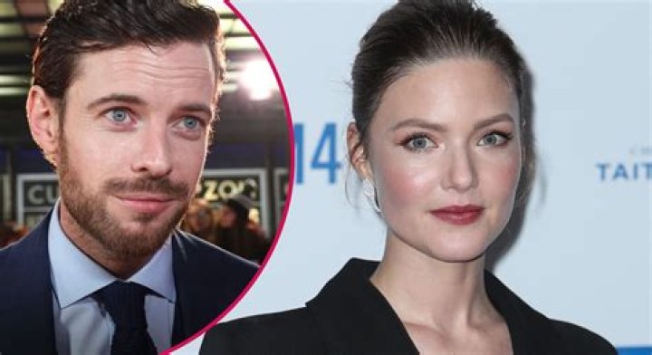 
Holliday Grainger And Partner Harry Treadaway Has 2 Children 