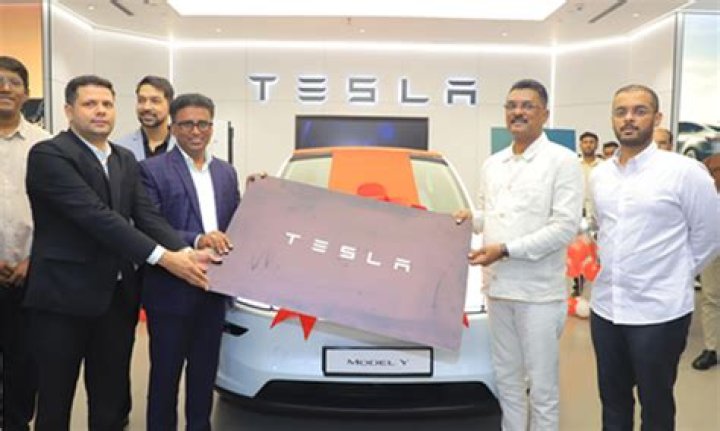 
Tesla delivers record 343,830 vehicles in Q3, Musk elated 